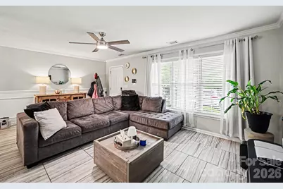 5909 Cougar Lane, Charlotte, NC 28269 - Photo 5