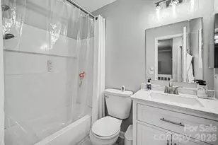 5909 Cougar Ln, Charlotte, NC 28269 - Photo 17
