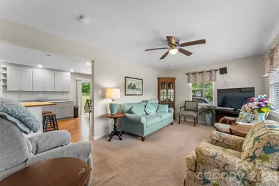 1573 11th Street NW, Hickory, NC 28601 - Photo 7