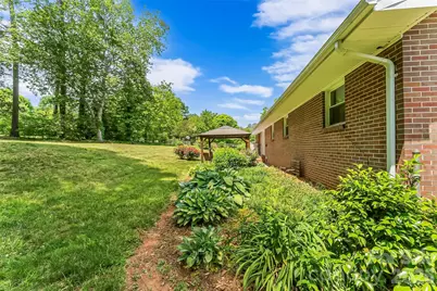 1573 11th Street NW, Hickory, NC 28601 - Photo 25