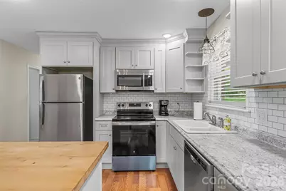 1573 11th Street NW, Hickory, NC 28601 - Photo 3