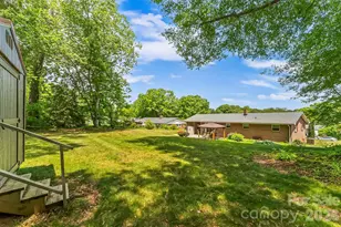 1573 11th St NW, Hickory, NC 28601 - Photo 23