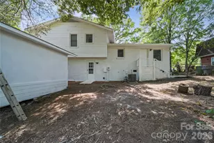 6126 Eagle Peak Dr, Charlotte, NC 28214 - Photo 37