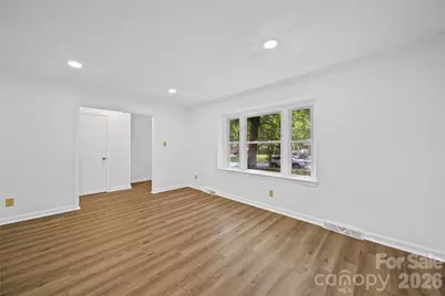 6126 Eagle Peak Drive, Charlotte, NC 28214 - Photo 5