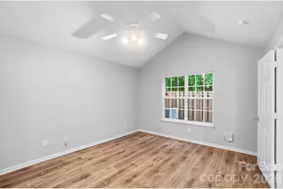 9904 Birch Knoll Court, Charlotte, NC 28213 - Photo 15