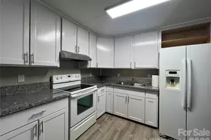 4723 Linden St, Columbia, SC 29203 - Photo 1