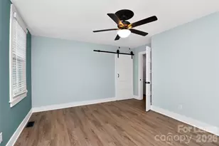 903 W 6th Ave, Gastonia, NC 28052 - Photo 17