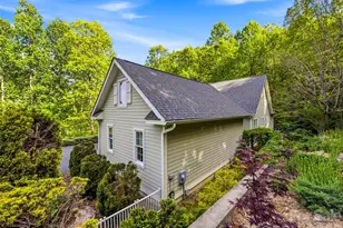 329 Kenmure Dr, Flat Rock, NC 28731 - Photo 41