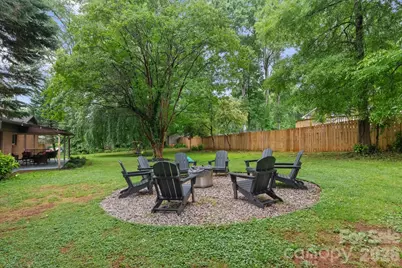 300 Brookmeade Drive, Statesville, NC 28625 - Photo 25