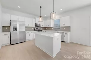 645 Willoughby Pk Dr, Monroe, NC 28112 - Photo 3