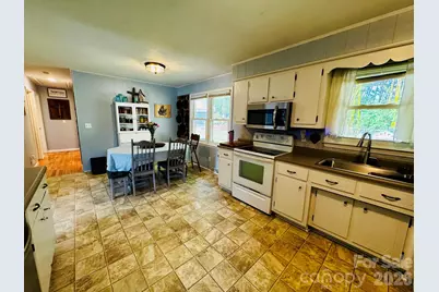 1664 Old US 25 Highway, Zirconia, NC 28790 - Photo 5