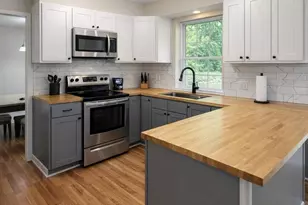 7531 Woodknoll Dr, Charlotte, NC 28217 - Photo 9