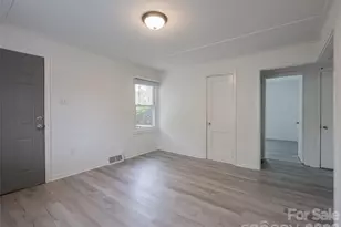 20 Baldwin St, Asheville, NC 28803 - Photo 13
