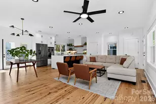 5026 Buckingham Dr, Charlotte, NC 28209 - Photo 9