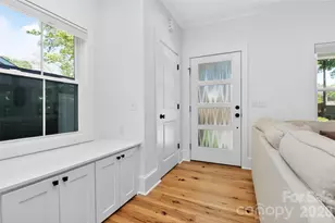 5026 Buckingham Dr, Charlotte, NC 28209 - Photo 5