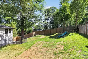 5026 Buckingham Dr, Charlotte, NC 28209 - Photo 47