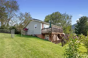 84 Candlelight Cir, Clyde, NC 28721 - Photo 31
