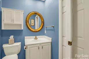 102 White Oak Dr, Hendersonville, NC 28791 - Photo 33