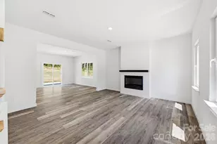 4147 2nd St NE, Hickory, NC 28601 - Photo 9