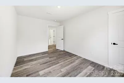 4147 2nd Street NE, Hickory, NC 28601 - Photo 15