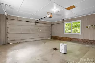 7 Hearthstone Ln, Landrum, SC 29356 - Photo 29