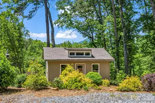 7 Hearthstone Ln, Landrum, SC 29356 - Photo 9