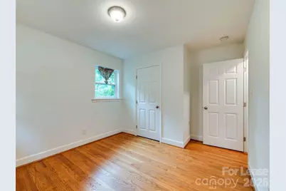 5646 Oak Drive, Charlotte, NC 28216 - Photo 19