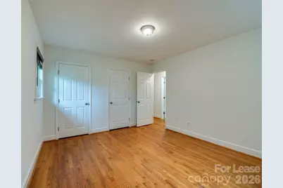 5646 Oak Drive, Charlotte, NC 28216 - Photo 17