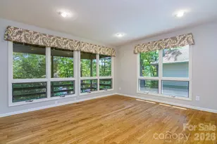 133 Forest View Dr, Flat Rock, NC 28731 - Photo 25