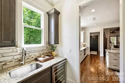 4507 Givens Way, Charlotte, NC 28209 - Photo 11