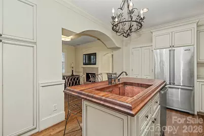 321 Circle Avenue, Charlotte, NC 28207 - Photo 31