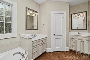 321 Circle Ave, Charlotte, NC 28207 - Photo 7