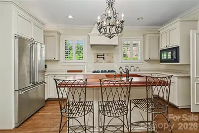 321 Circle Avenue, Charlotte, NC 28207 - Photo 27