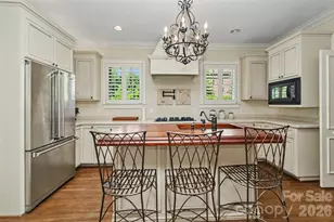 321 Circle Ave, Charlotte, NC 28207 - Photo 27