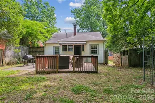 2224 Dundeen St, Charlotte, NC 28216 - Photo 25