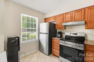544 Lex Dr, Charlotte, NC 28262 - Photo 7