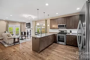 20 Greenwood Fields Dr, Asheville, NC 28804 - Photo 3