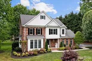 103 Berry Hill Dr, Hendersonville, NC 28791 - Photo 5