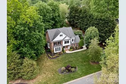 103 Berry Hill Drive #10, Hendersonville, NC 28791 - Photo 3
