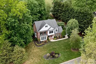 103 Berry Hill Dr, Hendersonville, NC 28791 - Photo 3