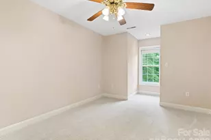 103 Berry Hill Dr, Hendersonville, NC 28791 - Photo 31