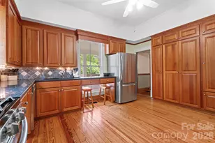 602 N Main St, Davidson, NC 28036 - Photo 17
