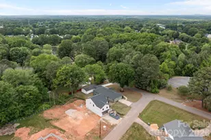 6109 Cora St, Charlotte, NC 28216 - Photo 35