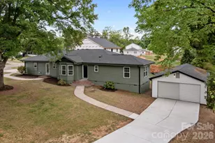 6109 Cora St, Charlotte, NC 28216 - Photo 5