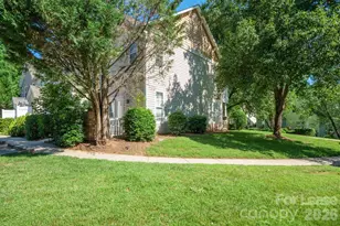 11339 Dundarrach Ln, Charlotte, NC 28277 - Photo 13