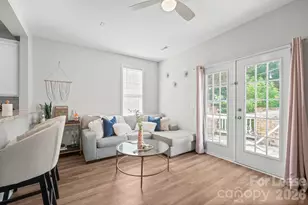11339 Dundarrach Ln, Charlotte, NC 28277 - Photo 7