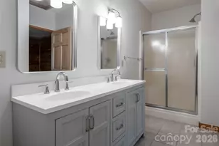 20 Small Mountain Dr, Asheville, NC 28805 - Photo 25