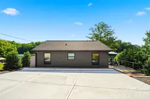 873 Pine Tree Rd, Taylorsville, NC 28681 - Photo 41