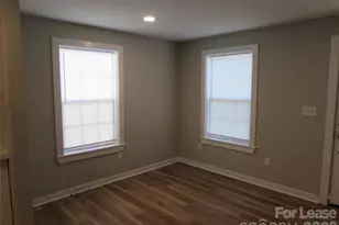 534 N Church St, Mooresville, NC 28115 - Photo 5