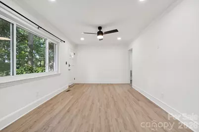 5423 Lantana Avenue, Charlotte, NC 28212 - Photo 5